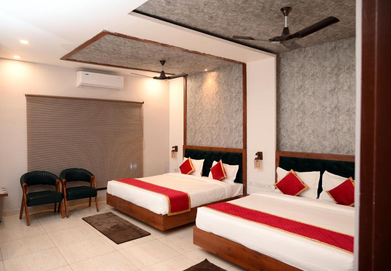Hotel Singla Residency Kangra Buitenkant foto